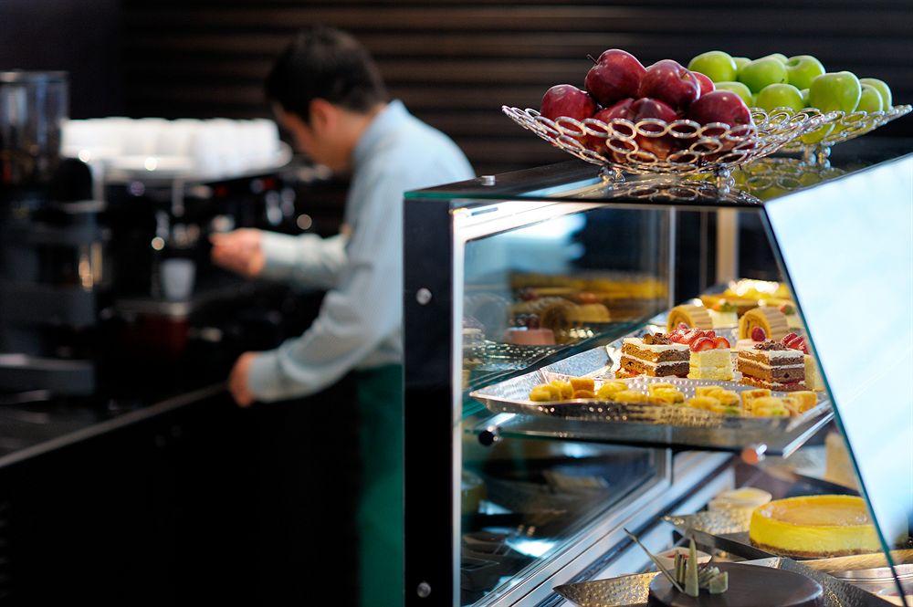Courtyard By Marriott Riyadh Diplomatic Quarter Esterno foto