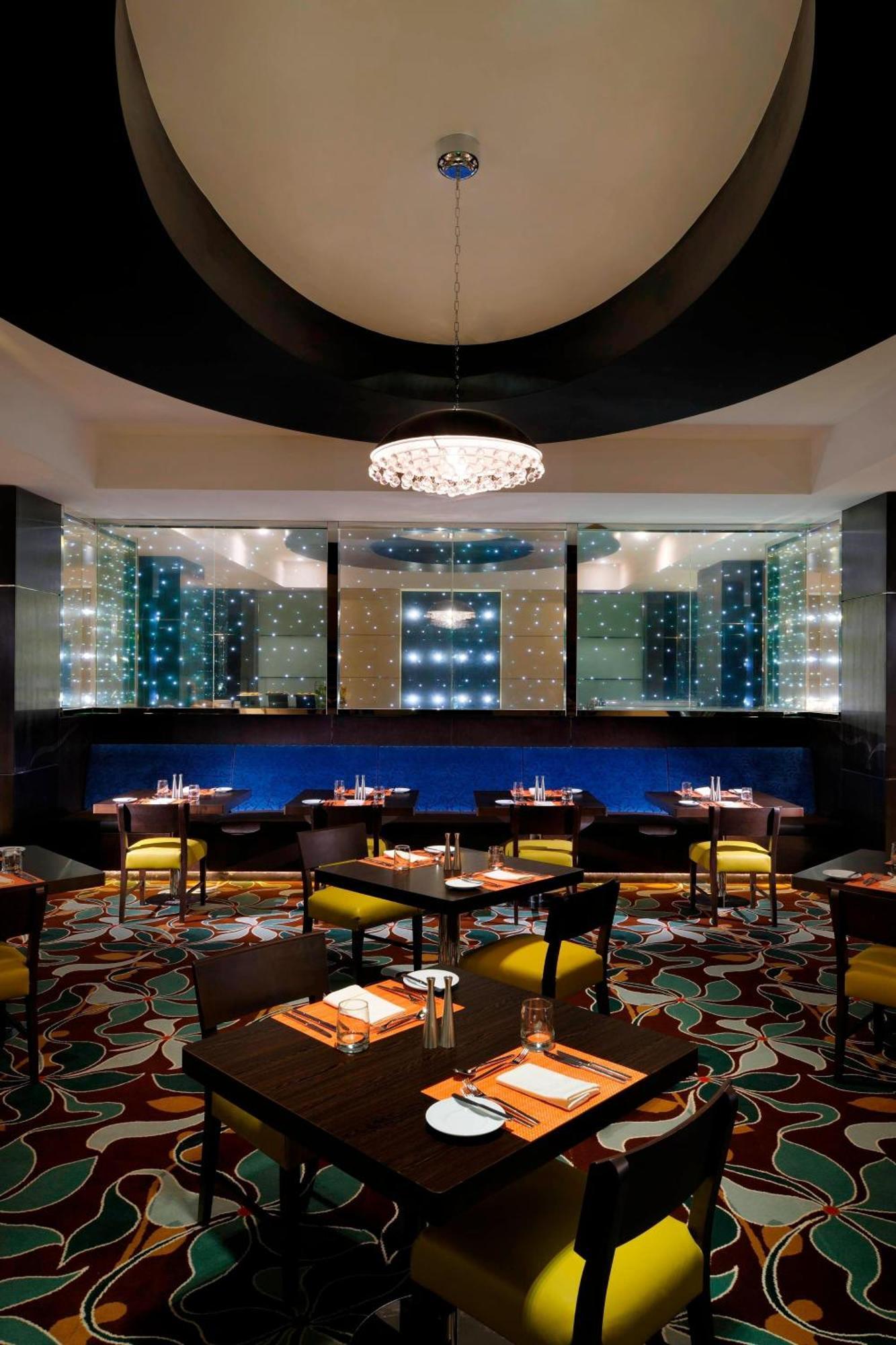 Courtyard By Marriott Riyadh Diplomatic Quarter Esterno foto