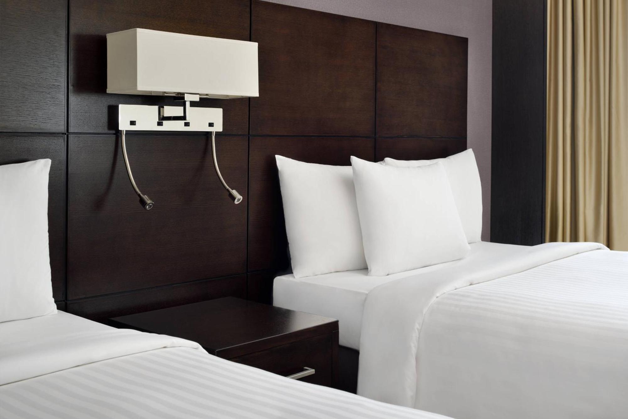 Courtyard By Marriott Riyadh Diplomatic Quarter Esterno foto