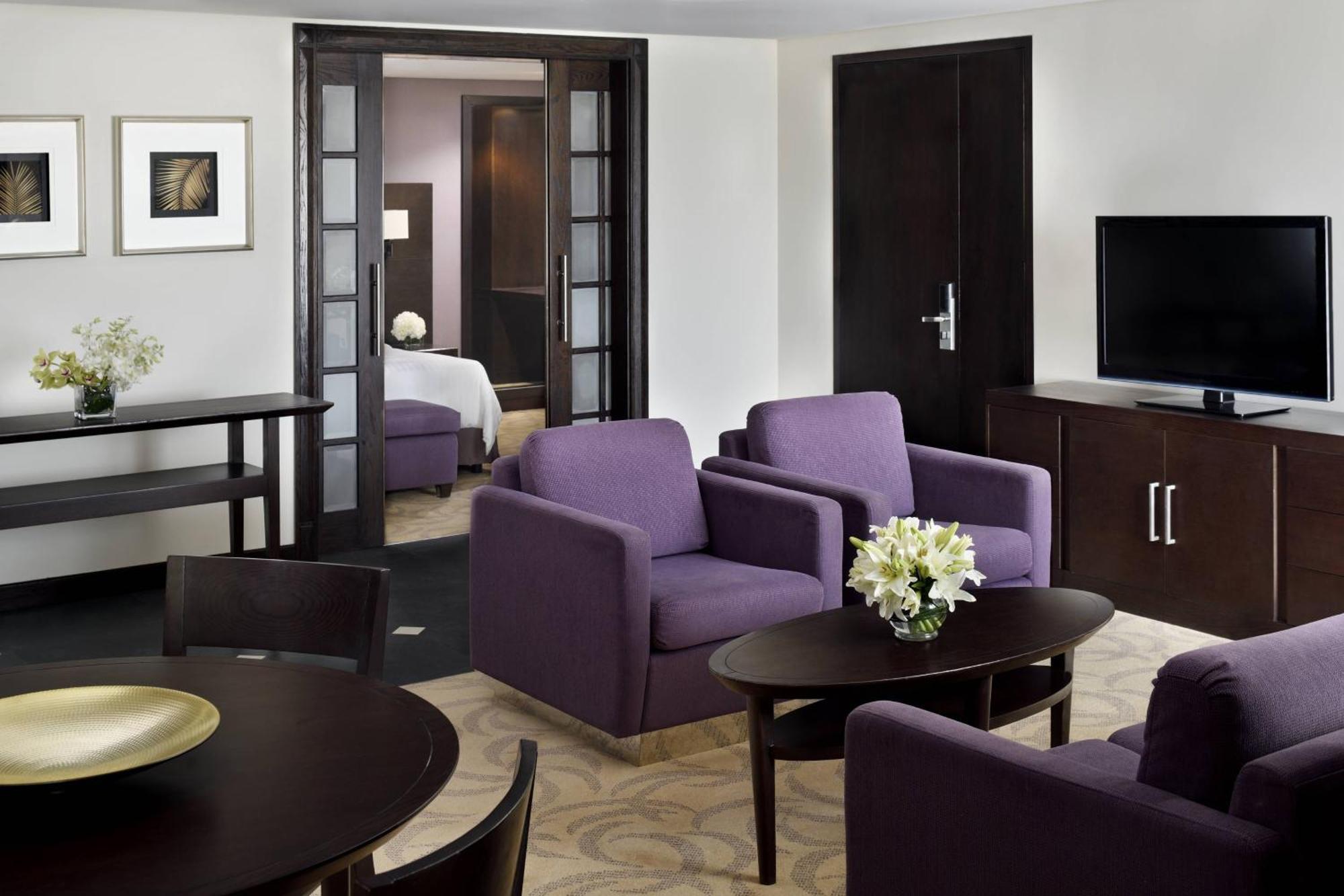 Courtyard By Marriott Riyadh Diplomatic Quarter Esterno foto