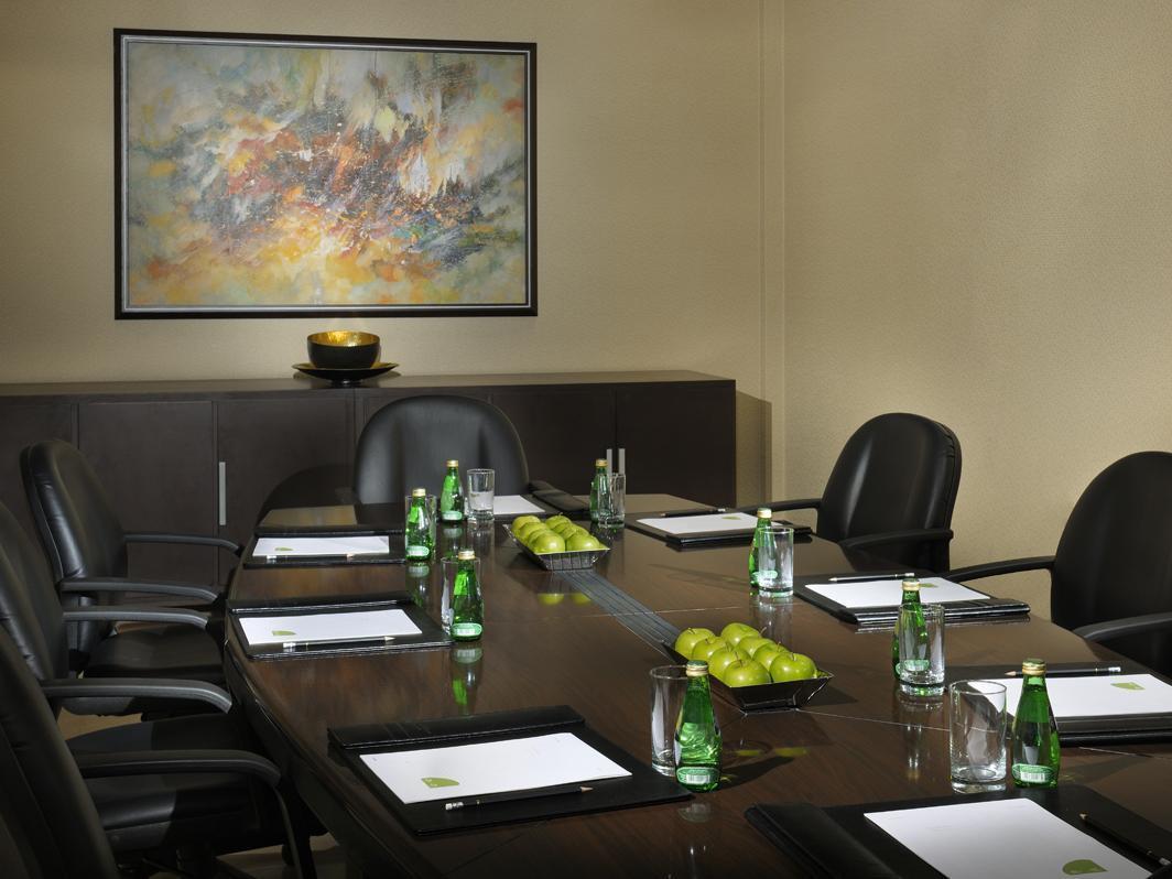 Courtyard By Marriott Riyadh Diplomatic Quarter Esterno foto