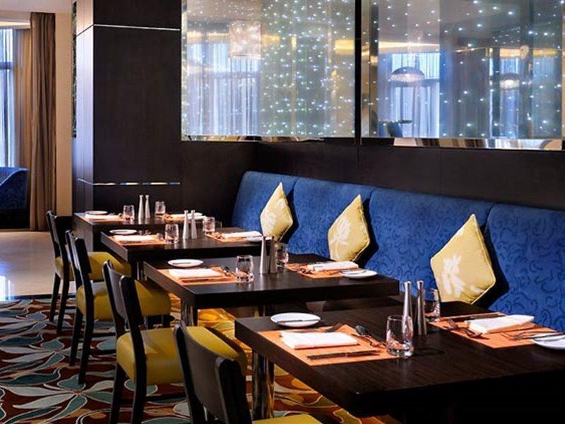 Courtyard By Marriott Riyadh Diplomatic Quarter Esterno foto