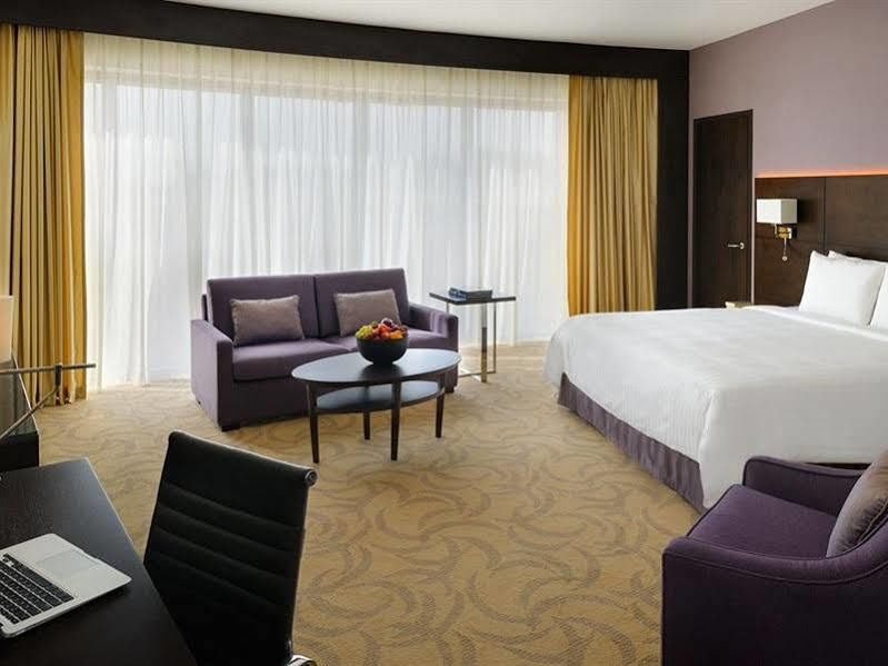 Courtyard By Marriott Riyadh Diplomatic Quarter Esterno foto